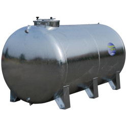 Water tanks on legs 5200 L